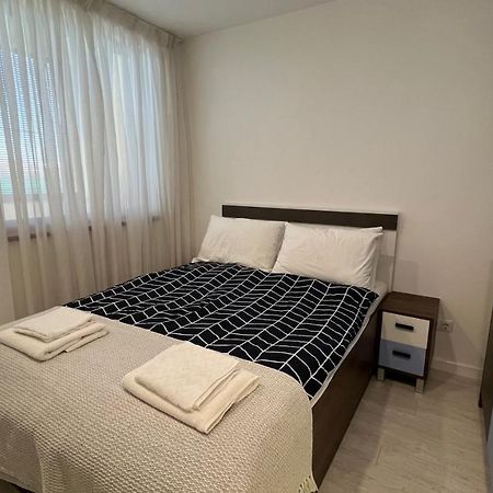 Ross Holiday Home Бургас Экстерьер фото