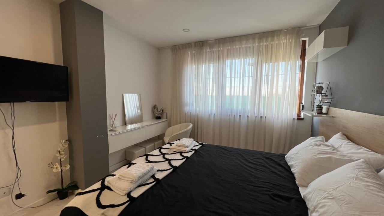 Ross Holiday Home Бургас Экстерьер фото